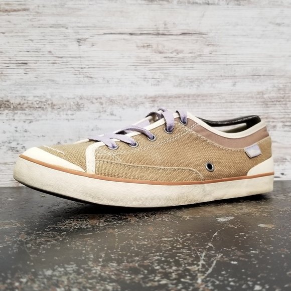 simple athletic shoes